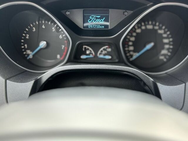 Белый Форд Фокус, объемом двигателя 1.6 л и пробегом 97 тыс. км за 9500 $, фото 8 на Automoto.ua