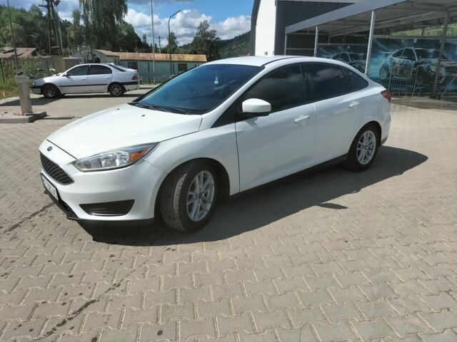 Белый Форд Фокус, объемом двигателя 2 л и пробегом 123 тыс. км за 9100 $, фото 1 на Automoto.ua