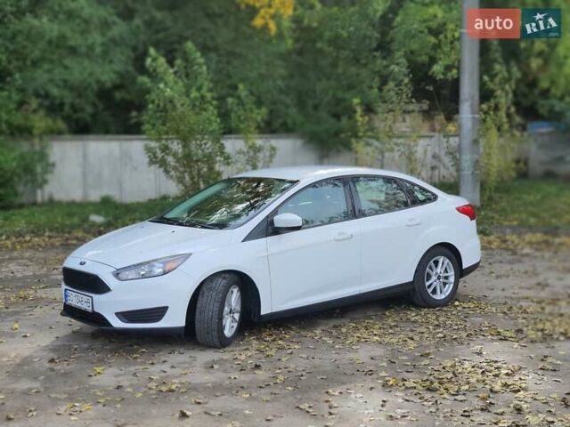 Белый Форд Фокус, объемом двигателя 1 л и пробегом 240 тыс. км за 8300 $, фото 1 на Automoto.ua