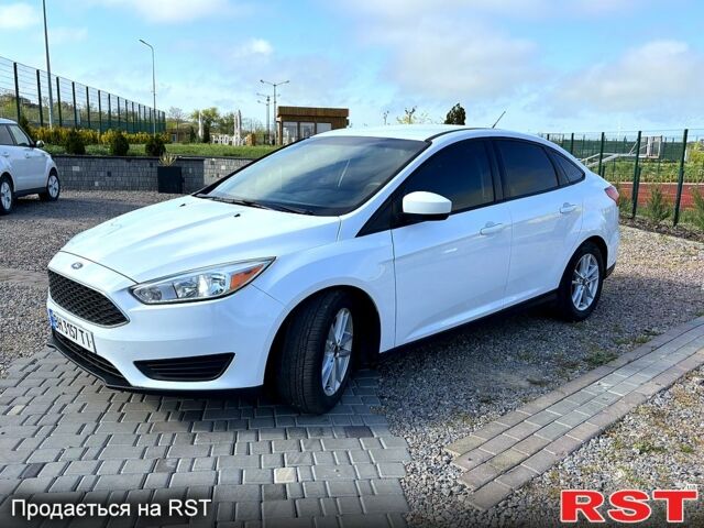 Белый Форд Фокус, объемом двигателя 1 л и пробегом 0 тыс. км за 8800 $, фото 2 на Automoto.ua
