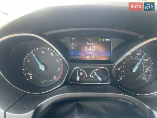 Білий Форд Фокус, об'ємом двигуна 2 л та пробігом 85 тис. км за 9500 $, фото 14 на Automoto.ua