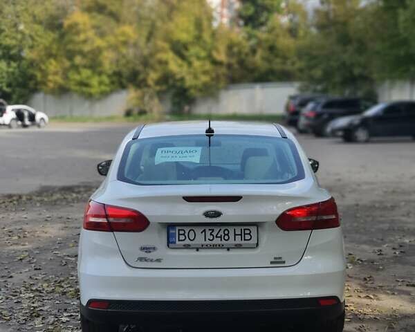 Белый Форд Фокус, объемом двигателя 1 л и пробегом 240 тыс. км за 8300 $, фото 44 на Automoto.ua