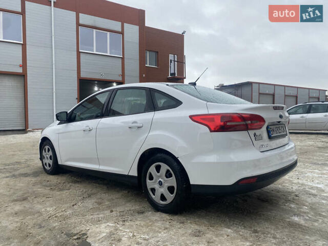 Белый Форд Фокус, объемом двигателя 2 л и пробегом 106 тыс. км за 7800 $, фото 5 на Automoto.ua