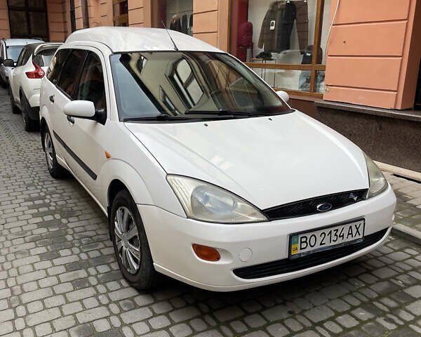 Белый Форд Фокус, объемом двигателя 1.82 л и пробегом 391 тыс. км за 2500 $, фото 1 на Automoto.ua