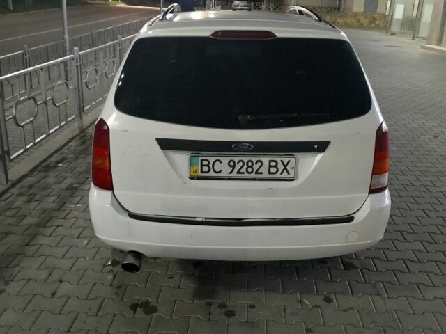 Белый Форд Фокус, объемом двигателя 1.4 л и пробегом 270 тыс. км за 2600 $, фото 9 на Automoto.ua