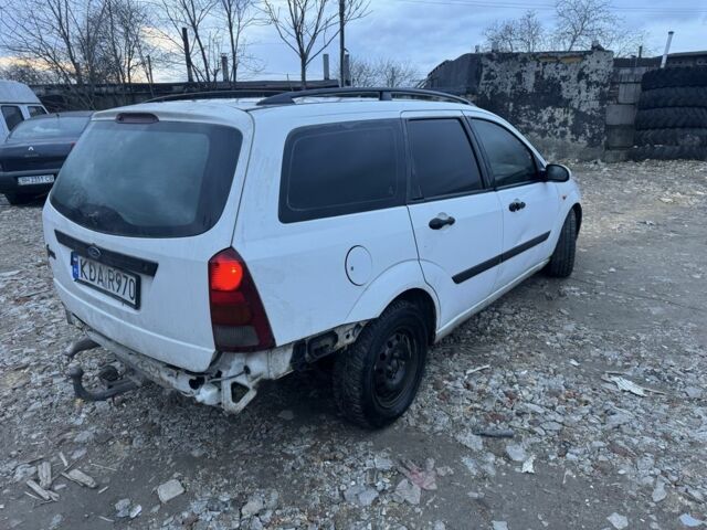 Белый Форд Фокус, объемом двигателя 0 л и пробегом 200 тыс. км за 680 $, фото 1 на Automoto.ua