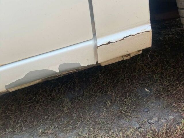 Білий Форд Фокус, об'ємом двигуна 2 л та пробігом 287 тис. км за 2800 $, фото 4 на Automoto.ua