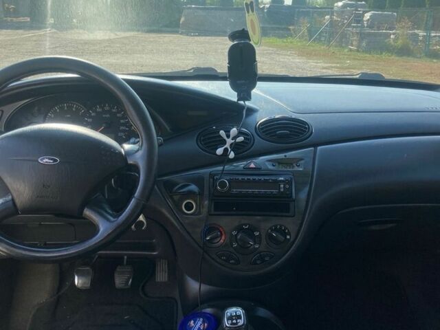 Білий Форд Фокус, об'ємом двигуна 2 л та пробігом 287 тис. км за 2800 $, фото 12 на Automoto.ua