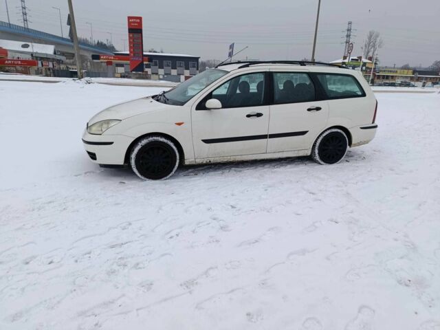 Белый Форд Фокус, объемом двигателя 0 л и пробегом 256 тыс. км за 1300 $, фото 6 на Automoto.ua
