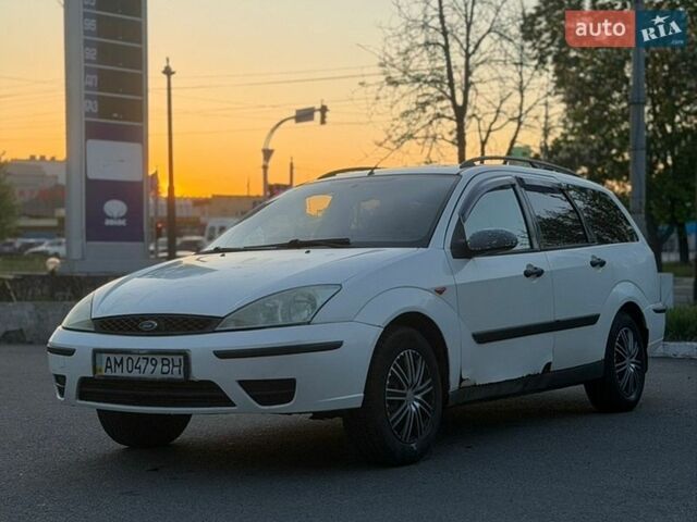 Белый Форд Фокус, объемом двигателя 1.6 л и пробегом 342 тыс. км за 2700 $, фото 6 на Automoto.ua
