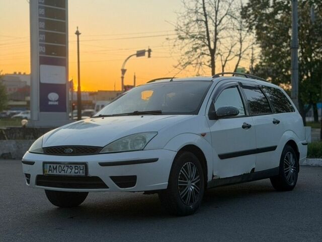 Білий Форд Фокус, об'ємом двигуна 1.6 л та пробігом 342 тис. км за 2100 $, фото 6 на Automoto.ua