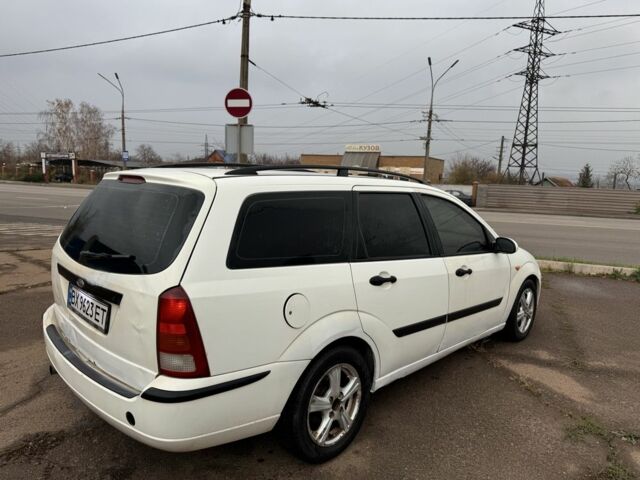 Білий Форд Фокус, об'ємом двигуна 1.8 л та пробігом 280 тис. км за 2600 $, фото 2 на Automoto.ua