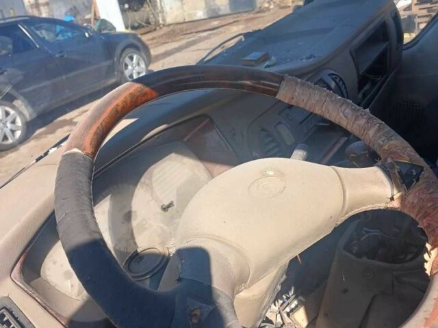 Білий Форд Фокус, об'ємом двигуна 3.7 л та пробігом 100 тис. км за 859 $, фото 4 на Automoto.ua