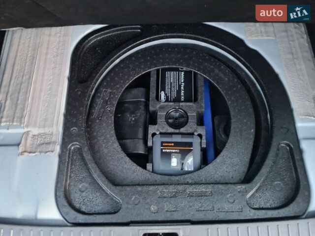 Белый Форд Фокус, объемом двигателя 1.6 л и пробегом 244 тыс. км за 5350 $, фото 28 на Automoto.ua