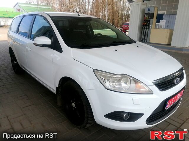 Белый Форд Фокус, объемом двигателя 1.8 л и пробегом 19000 тыс. км за 5550 $, фото 1 на Automoto.ua