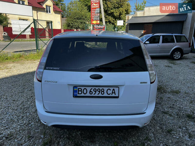Білий Форд Фокус, об'ємом двигуна 1.8 л та пробігом 244 тис. км за 5450 $, фото 6 на Automoto.ua