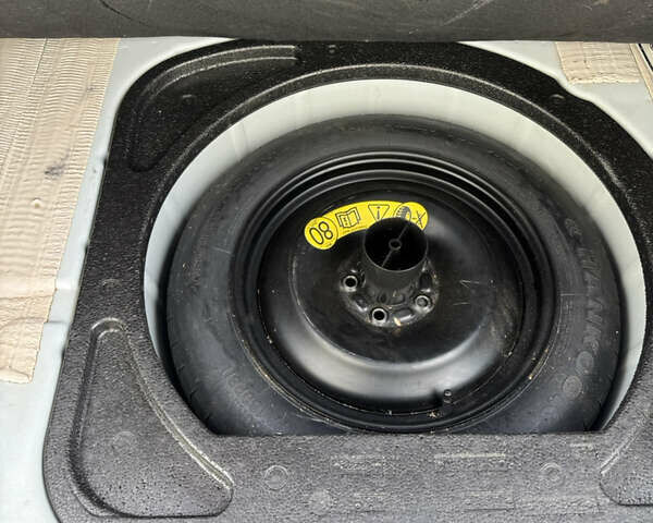 Форд Фокус 2009 в Одессе на Automoto.ua Белый Форд Фокус, объемом двигателя 1.6 л и пробегом 228 тыс. км за 6800 $, фото 23 на Automoto.ua