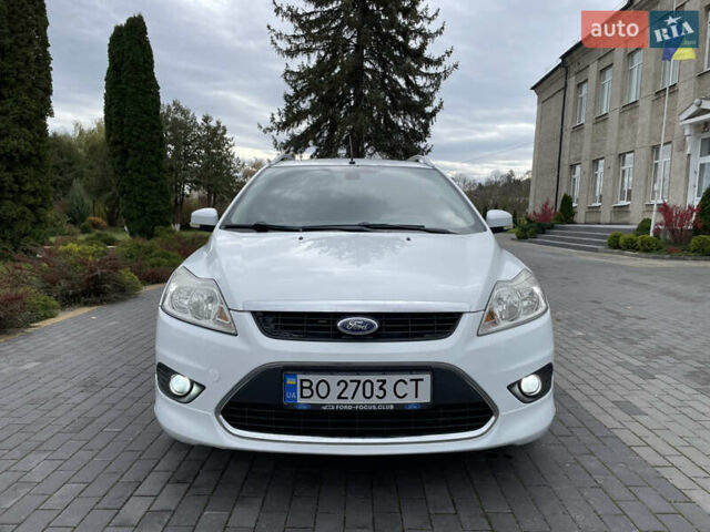 Белый Форд Фокус, объемом двигателя 1.6 л и пробегом 257 тыс. км за 5999 $, фото 8 на Automoto.ua