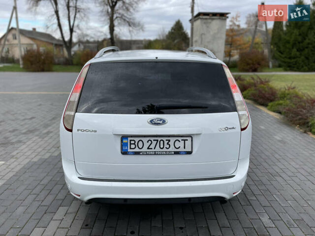 Белый Форд Фокус, объемом двигателя 1.6 л и пробегом 257 тыс. км за 5999 $, фото 16 на Automoto.ua