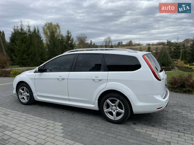 Белый Форд Фокус, объемом двигателя 1.6 л и пробегом 257 тыс. км за 5999 $, фото 20 на Automoto.ua