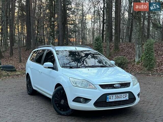 Білий Форд Фокус, об'ємом двигуна 1.6 л та пробігом 297 тис. км за 5299 $, фото 6 на Automoto.ua