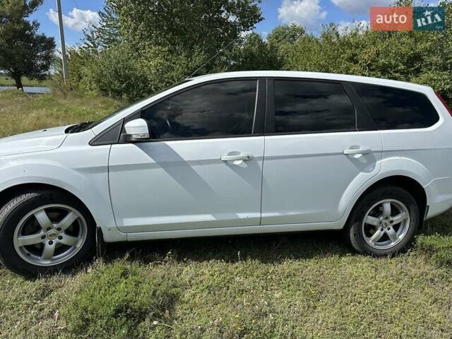 Білий Форд Фокус, об'ємом двигуна 1.6 л та пробігом 257 тис. км за 6200 $, фото 4 на Automoto.ua