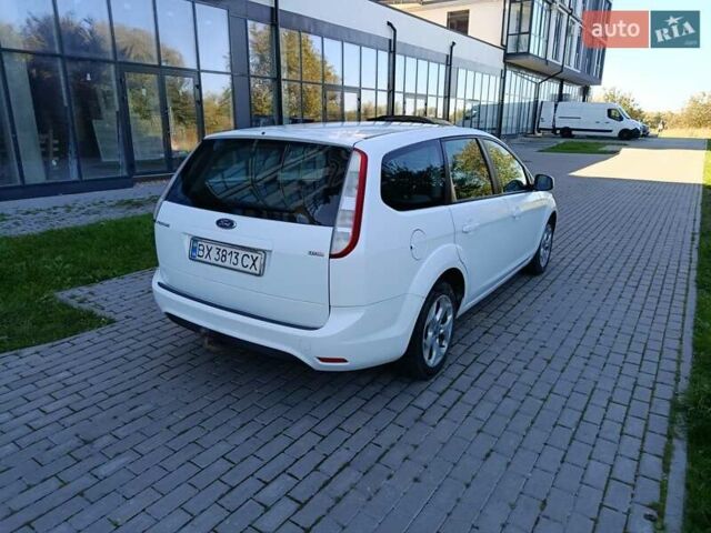 Білий Форд Фокус, об'ємом двигуна 1.6 л та пробігом 350 тис. км за 3950 $, фото 3 на Automoto.ua