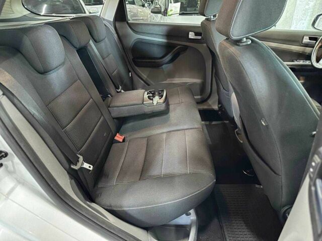 Белый Форд Фокус, объемом двигателя 1.6 л и пробегом 198 тыс. км за 6999 $, фото 15 на Automoto.ua