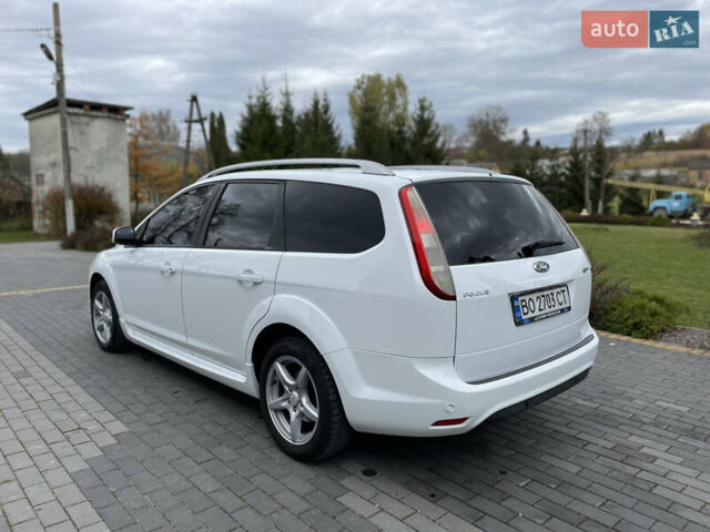 Белый Форд Фокус, объемом двигателя 1.6 л и пробегом 257 тыс. км за 5999 $, фото 19 на Automoto.ua