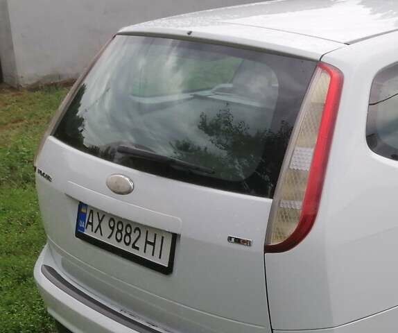 Білий Форд Фокус, об'ємом двигуна 1.56 л та пробігом 235 тис. км за 5500 $, фото 6 на Automoto.ua