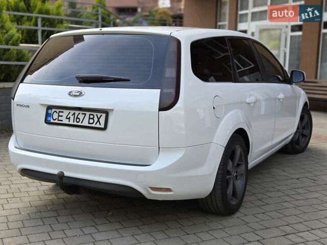 Белый Форд Фокус, объемом двигателя 1.6 л и пробегом 290 тыс. км за 5600 $, фото 11 на Automoto.ua
