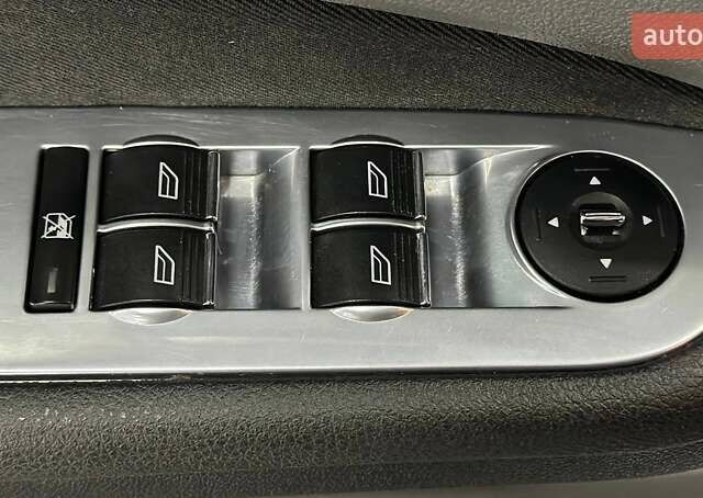 Білий Форд Фокус, об'ємом двигуна 1.6 л та пробігом 198 тис. км за 6999 $, фото 13 на Automoto.ua