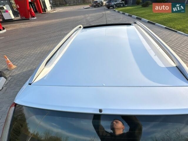 Білий Форд Фокус, об'ємом двигуна 2 л та пробігом 186 тис. км за 5950 $, фото 41 на Automoto.ua