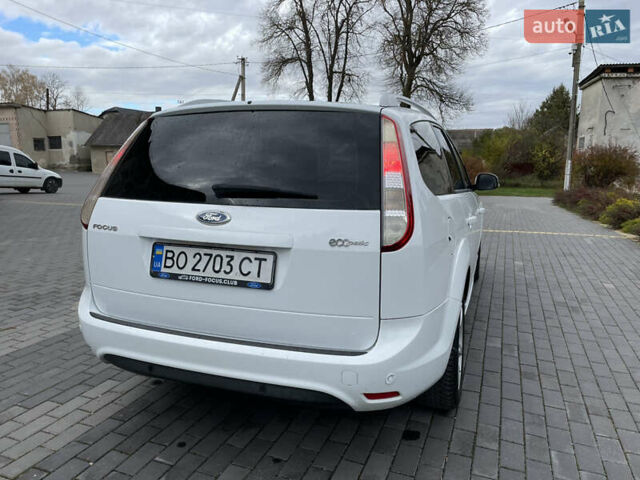 Белый Форд Фокус, объемом двигателя 1.6 л и пробегом 257 тыс. км за 5999 $, фото 15 на Automoto.ua