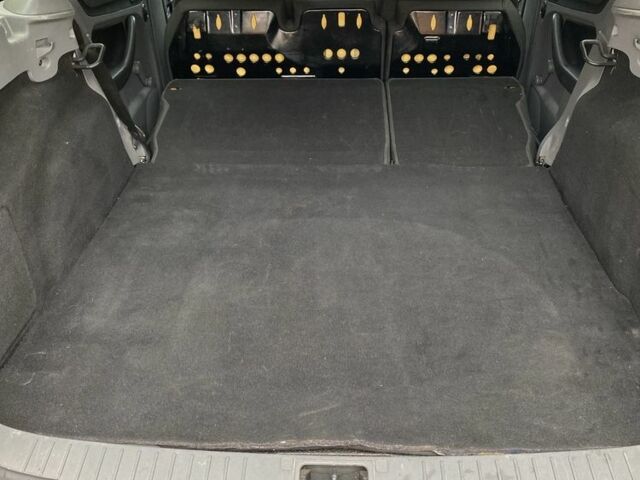 Белый Форд Фокус, объемом двигателя 1.6 л и пробегом 235 тыс. км за 6250 $, фото 13 на Automoto.ua