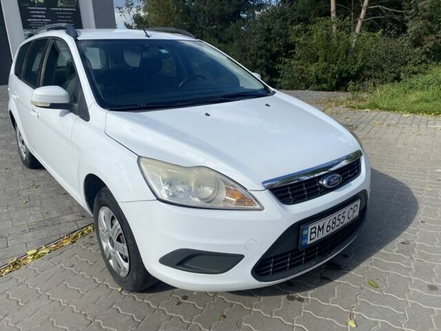 Білий Форд Фокус, об'ємом двигуна 1.6 л та пробігом 249 тис. км за 5500 $, фото 1 на Automoto.ua