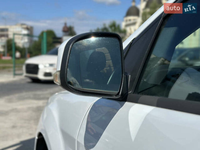 Білий Форд Фокус, об'ємом двигуна 1.56 л та пробігом 311 тис. км за 4700 $, фото 24 на Automoto.ua