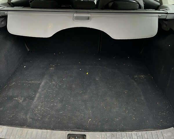 Білий Форд Фокус, об'ємом двигуна 1.6 л та пробігом 280 тис. км за 4500 $, фото 4 на Automoto.ua