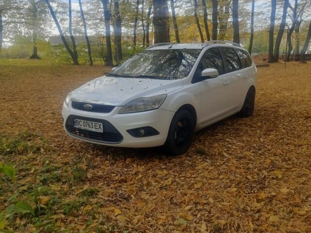 Білий Форд Фокус, об'ємом двигуна 1.6 л та пробігом 361 тис. км за 4800 $, фото 5 на Automoto.ua
