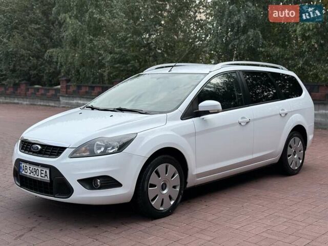 Белый Форд Фокус, объемом двигателя 1.56 л и пробегом 241 тыс. км за 5600 $, фото 2 на Automoto.ua