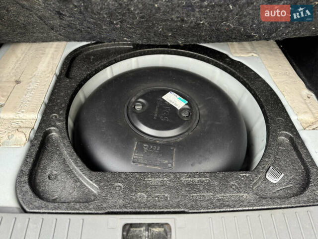 Белый Форд Фокус, объемом двигателя 1.6 л и пробегом 231 тыс. км за 4899 $, фото 11 на Automoto.ua