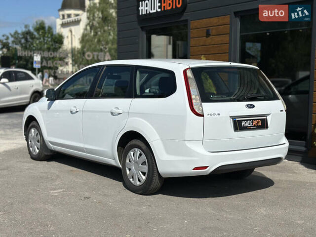 Білий Форд Фокус, об'ємом двигуна 1.56 л та пробігом 311 тис. км за 4700 $, фото 13 на Automoto.ua