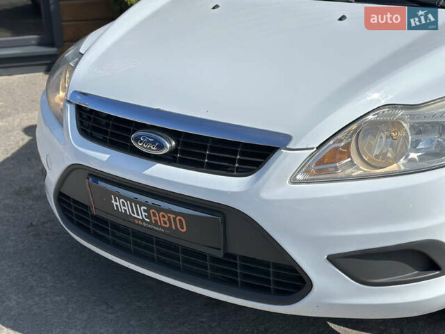 Білий Форд Фокус, об'ємом двигуна 1.56 л та пробігом 311 тис. км за 4700 $, фото 6 на Automoto.ua