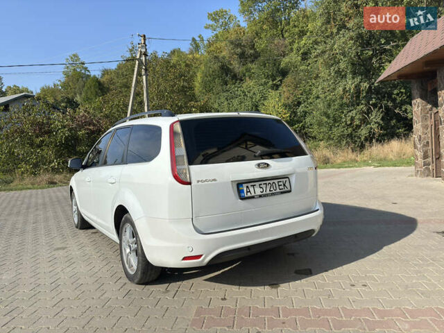 Белый Форд Фокус, объемом двигателя 1.6 л и пробегом 225 тыс. км за 5400 $, фото 5 на Automoto.ua