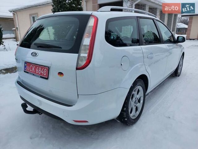 Белый Форд Фокус, объемом двигателя 1.6 л и пробегом 180 тыс. км за 6300 $, фото 7 на Automoto.ua