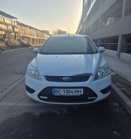 Білий Форд Фокус, об'ємом двигуна 1.6 л та пробігом 217 тис. км за 5000 $, фото 1 на Automoto.ua