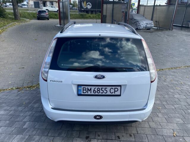 Білий Форд Фокус, об'ємом двигуна 1.6 л та пробігом 249 тис. км за 5500 $, фото 3 на Automoto.ua