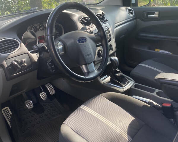 Белый Форд Фокус, объемом двигателя 1.6 л и пробегом 240 тыс. км за 6300 $, фото 3 на Automoto.ua