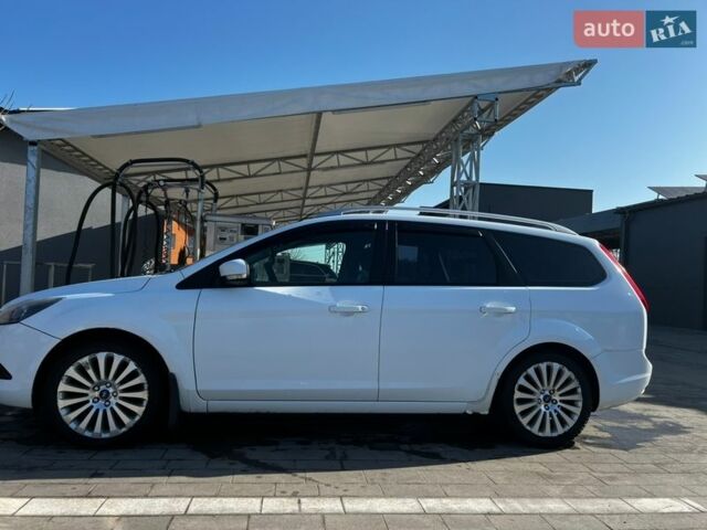 Білий Форд Фокус, об'ємом двигуна 1.6 л та пробігом 228 тис. км за 5500 $, фото 13 на Automoto.ua