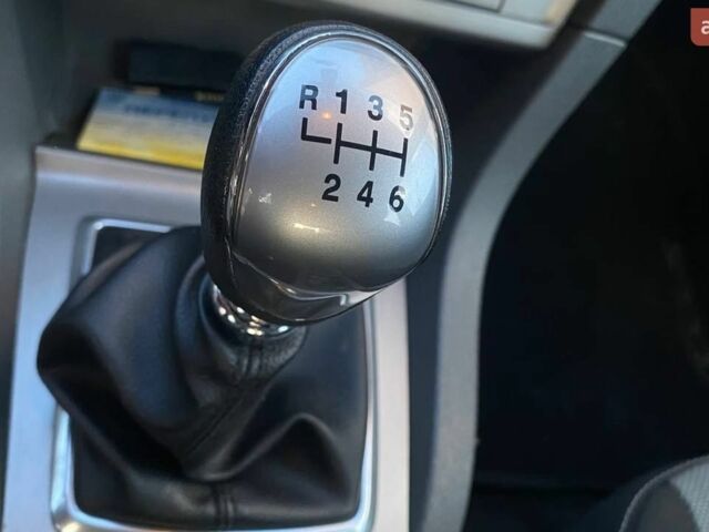 Белый Форд Фокус, объемом двигателя 2 л и пробегом 285 тыс. км за 6100 $, фото 25 на Automoto.ua